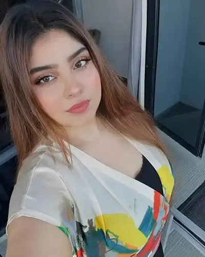 Saitual Escort